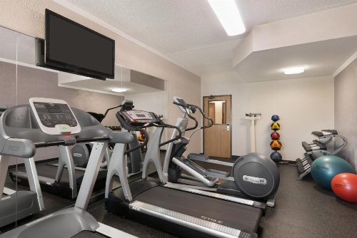 Country Inn & Suites by Radisson, Mt. Pleasant-Racine West, WI image 11