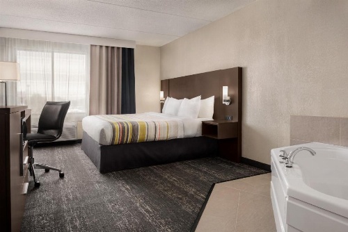 Country Inn & Suites by Radisson, Mt. Pleasant-Racine West, WI image 13