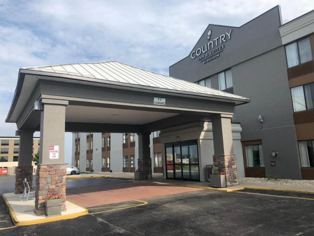Country Inn & Suites by Radisson, Mt. Pleasant-Racine West, WI Image 22