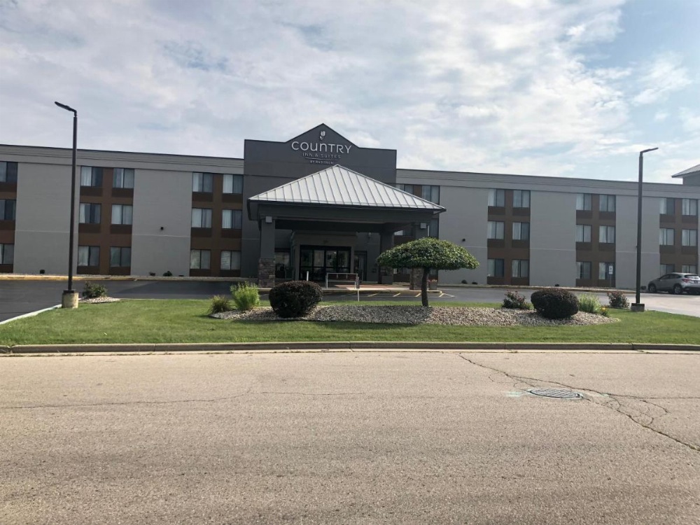 Country Inn & Suites by Radisson, Mt. Pleasant-Racine West, WI Image 24