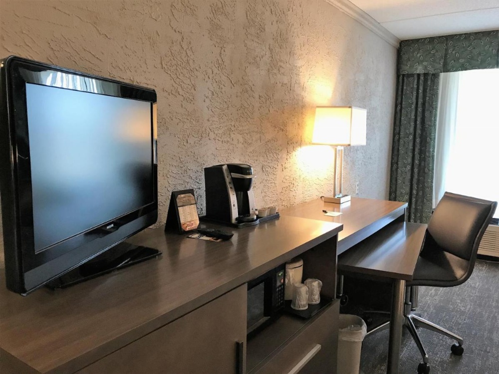 Country Inn & Suites by Radisson, Mt. Pleasant-Racine West, WI Image 41