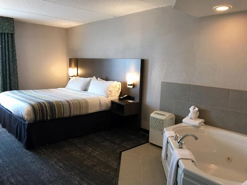 Country Inn & Suites by Radisson, Mt. Pleasant-Racine West, WI image 43