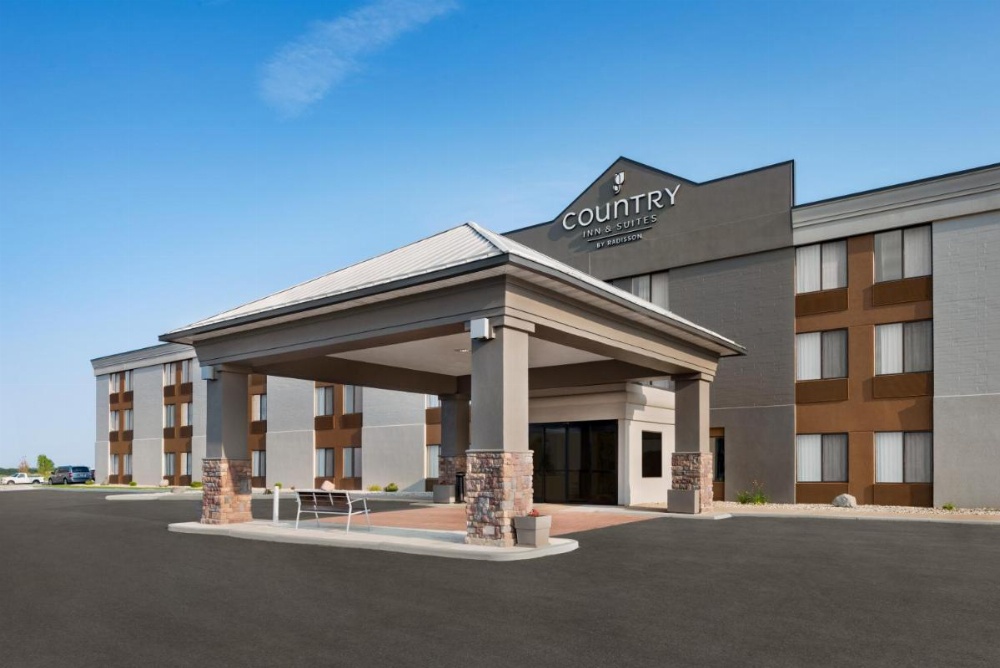 Country Inn & Suites by Radisson, Mt. Pleasant-Racine West, WI